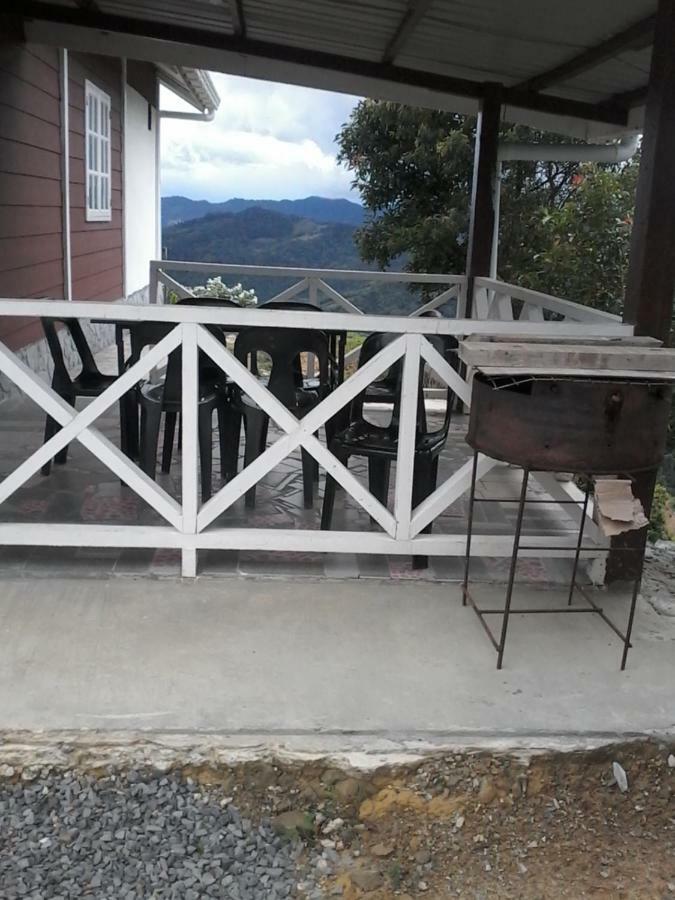 Dongorit Cabin House 1 Kundasang Экстерьер фото